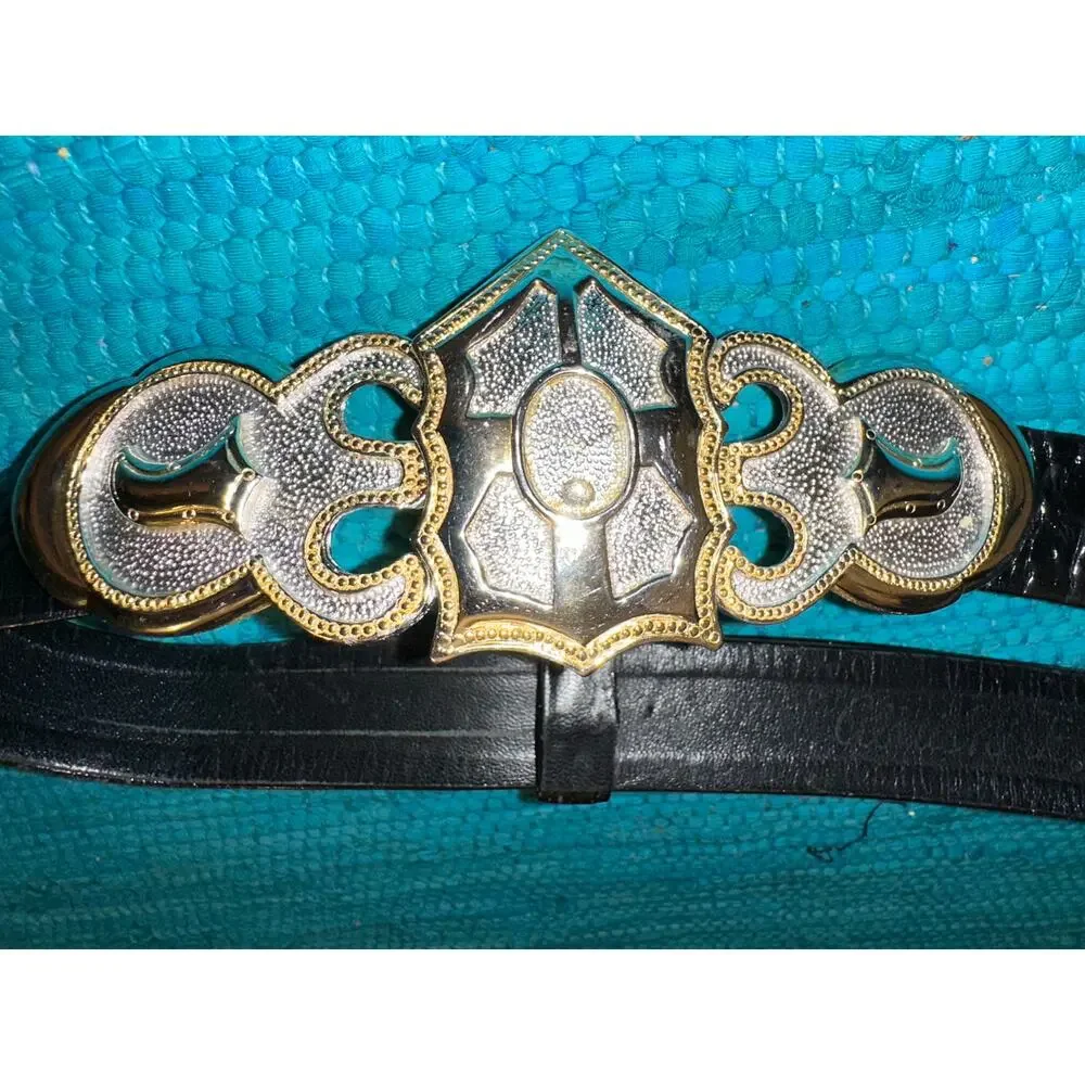 VINTAGE ALEXIS KIRK DESIGNER ALLIGATOR GOLD SILVER BUCKLE ADJUSTABLE SIZE BELT